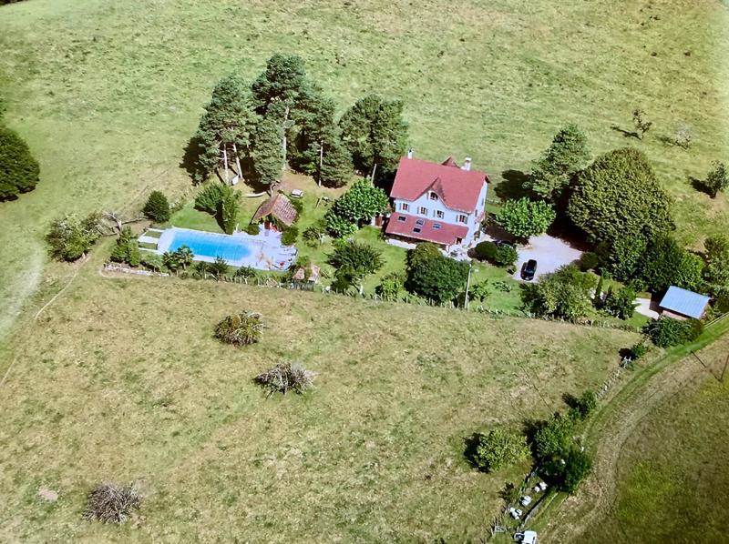 Vente Maison YENNE - 8 pièces -277 m² - (73170)