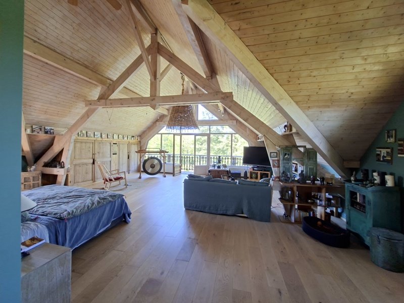 Vente Maison YENNE - 8 pièces -277 m² - (73170)