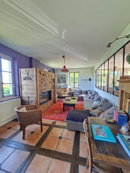 Vente Maison YENNE - 8 pièces -277 m² - (73170)