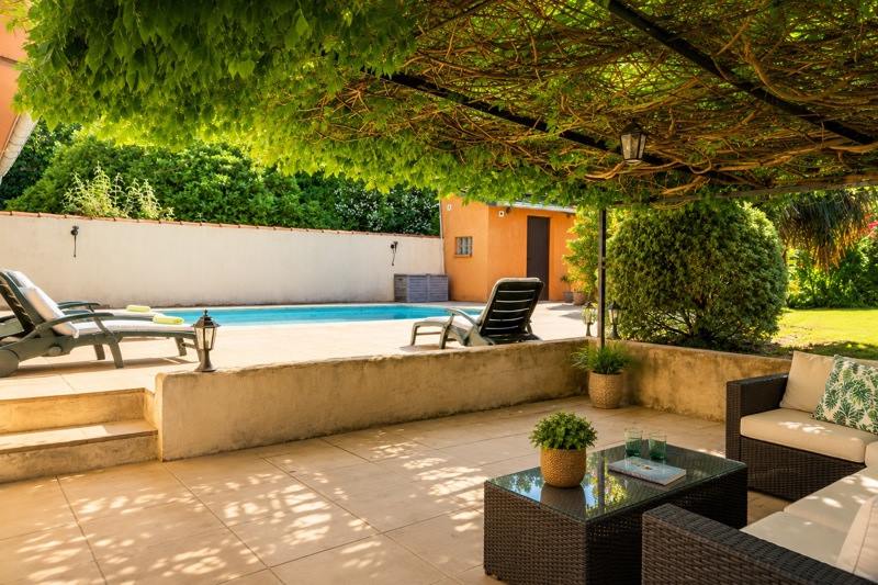Vente Maison MONTLUEL - 6 pièces -140 m² - (01120)