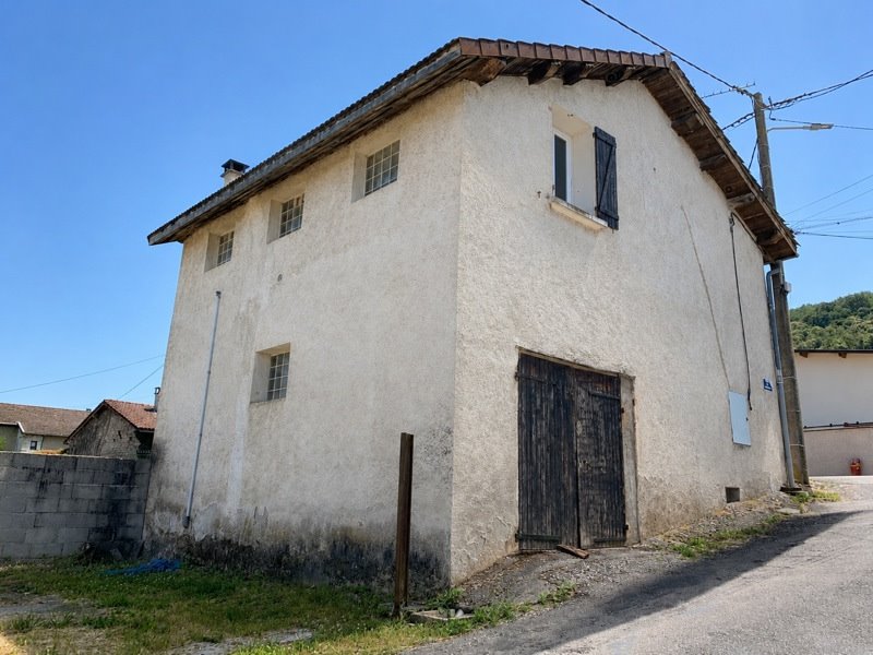 Vente Maison ST SAVIN - 5 pièces -88 m² - (38300)