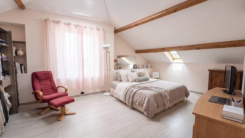 Vente Maison MONTFERRAT - 7 pièces -200 m² - (38620)