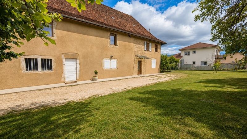 Vente Maison LE PONT DE BEAUVOISIN - 5 pièces -124 m² - (38480)