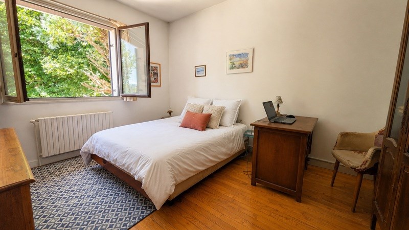 Vente Maison LA TOUR DU PIN - 8 pièces -215 m² - (38110)