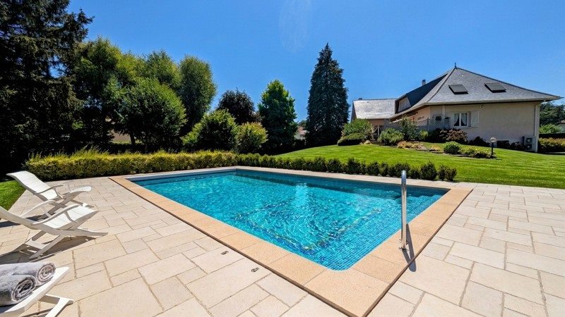 Vente Maison LES ABRETS EN DAUPHINE - 7 pièces -239 m² - (38490)