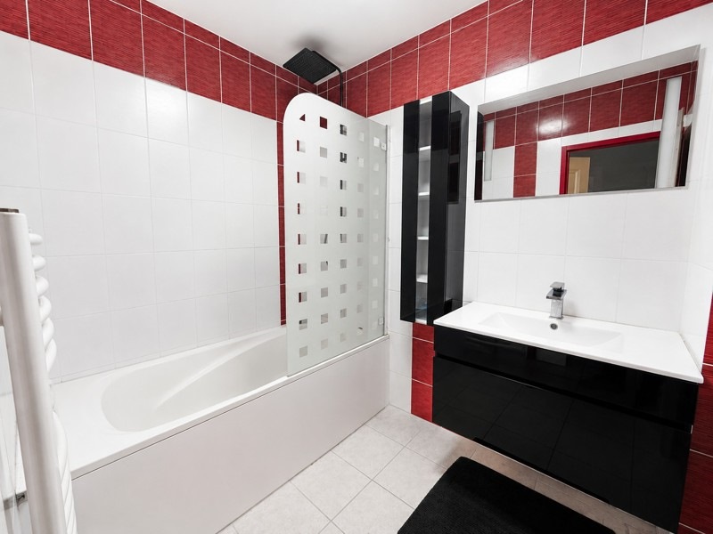 Vente Appartement ST CLAIR DE LA TOUR - 2 pièces -65 m² - (38110)