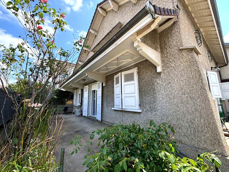 Vente Maison VAULX MILIEU - 5 pièces -161 m² - (38090)