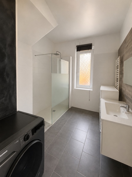 Vente Maison VAULX MILIEU - 5 pièces -161 m² - (38090)