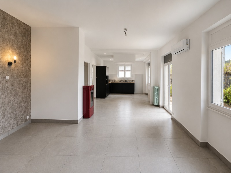 Vente Maison VAULX MILIEU - 5 pièces -161 m² - (38090)