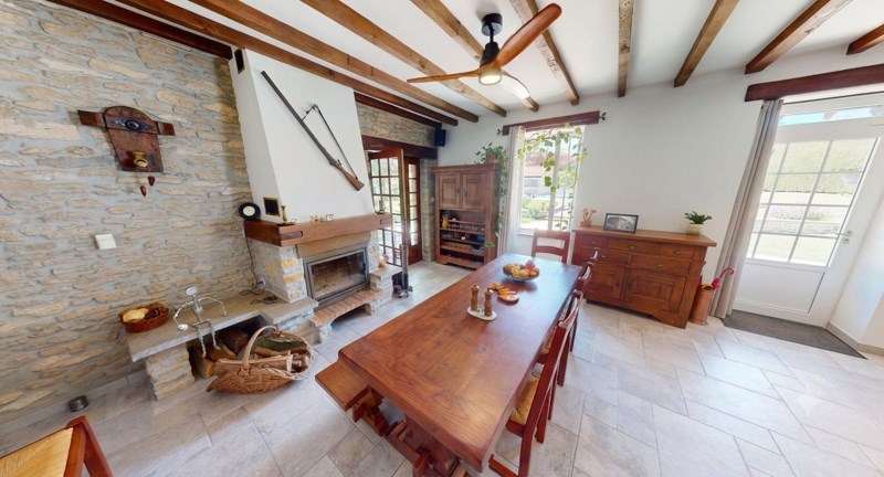 Vente Maison ST BAUDILLE DE LA TOUR - 8 pièces -200 m² - (38118)