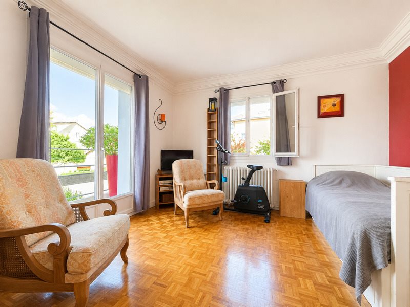 Vente Maison VOIRON - 7 pièces -134 m² - (38500)