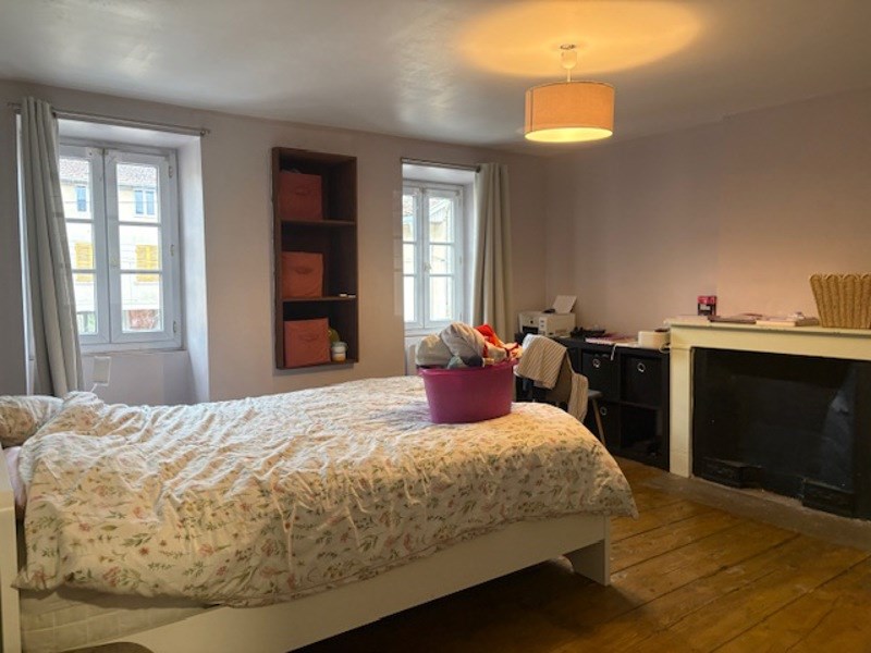 Vente Maison MONTALIEU VERCIEU - 5 pièces -145 m² - (38390)