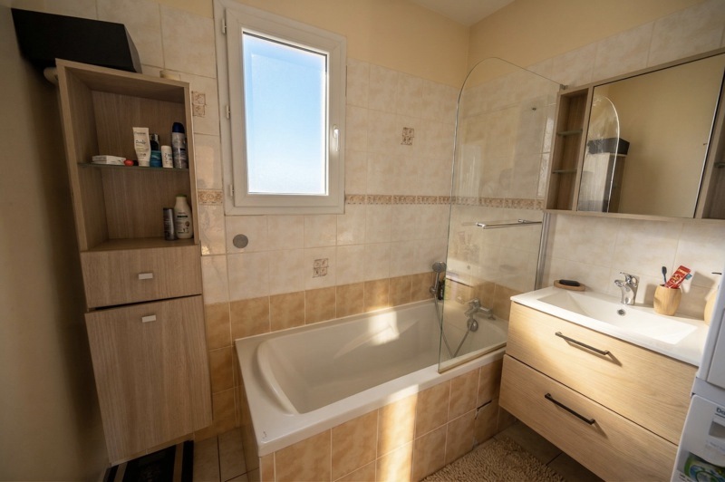Vente Maison ST ANDRE LE GAZ - 4 pièces -82 m² - (38490)