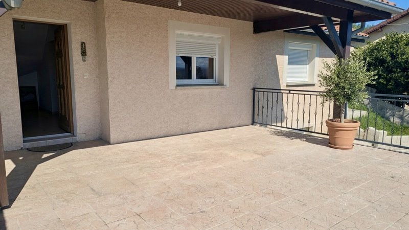 Vente Maison LA TOUR DU PIN - 5 pièces -137 m² - (38110)