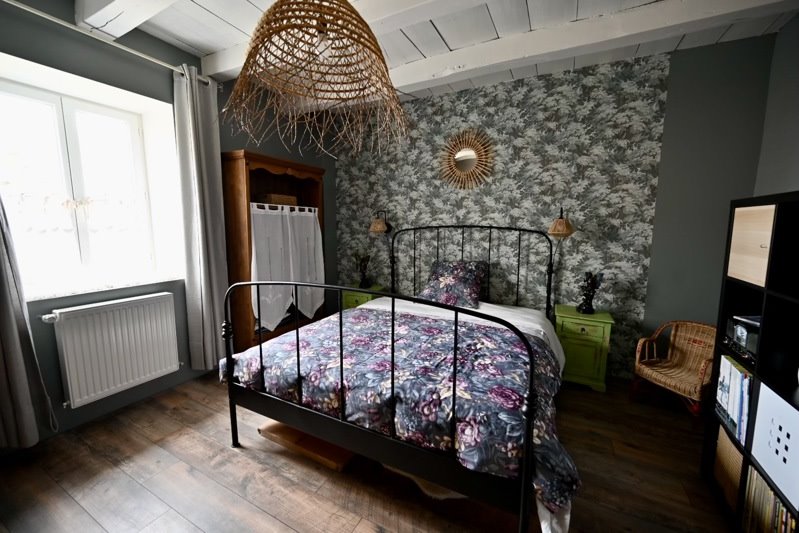 Vente Maison ORDONNAZ - 7 pièces -195 m² - (01510)