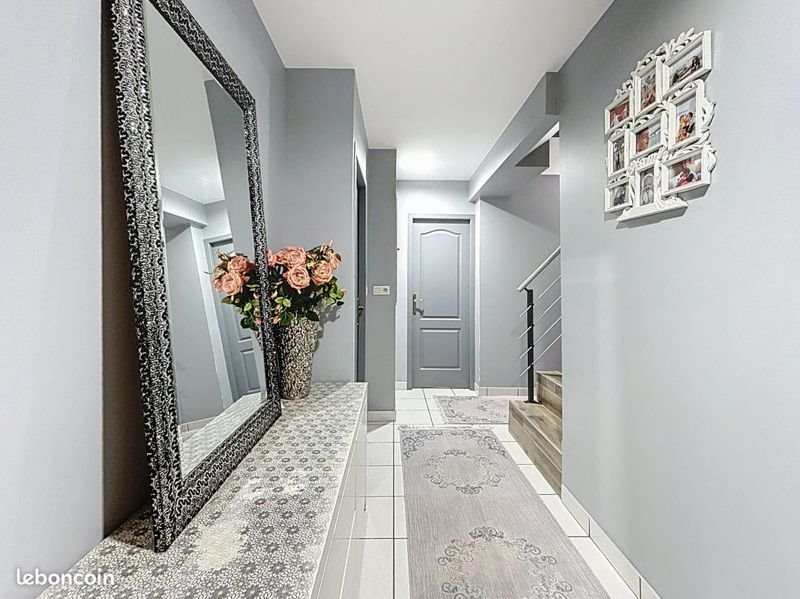 Vente Maison CHAMBERY - 7 pièces -149 m² - (73000)
