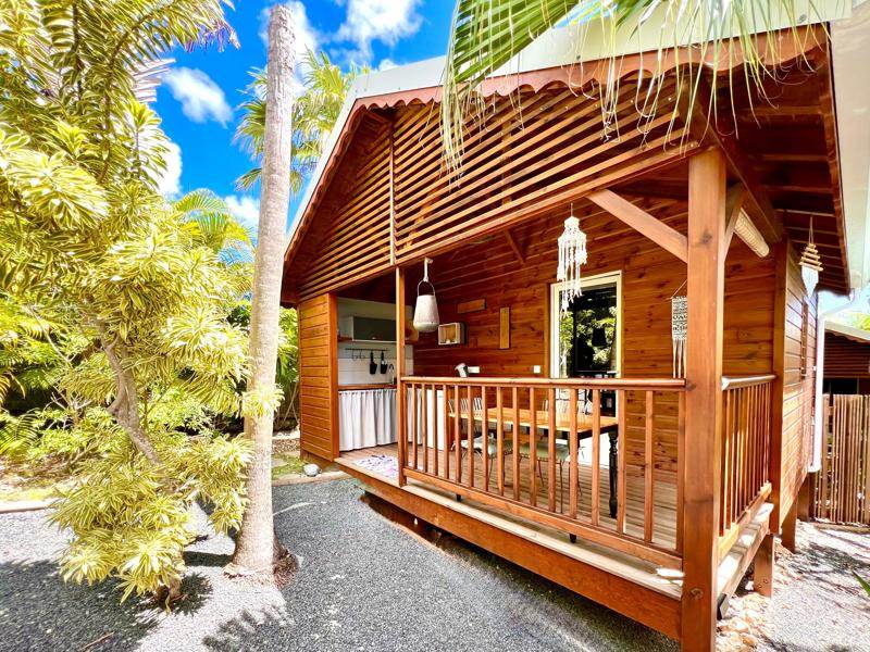 Vente Maison ST FRANCOIS - 8 pièces -251 m² - (97118)