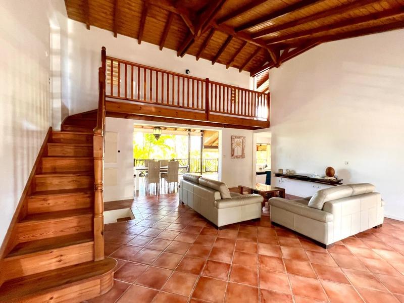 Vente Maison ST FRANCOIS - 8 pièces -251 m² - (97118)