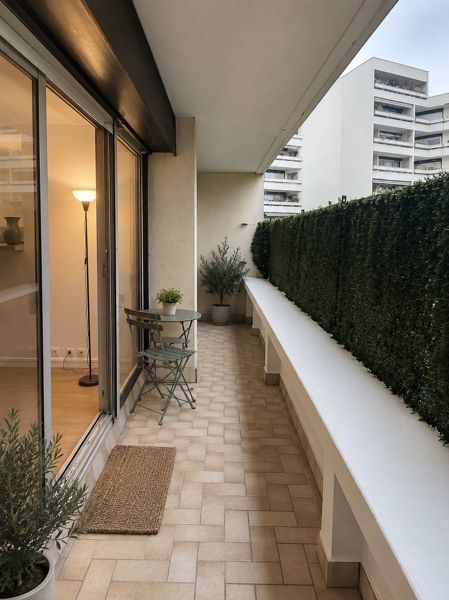 Vente Appartement Rosny-sous-Bois - 2 pièces -53 m² - (93110)