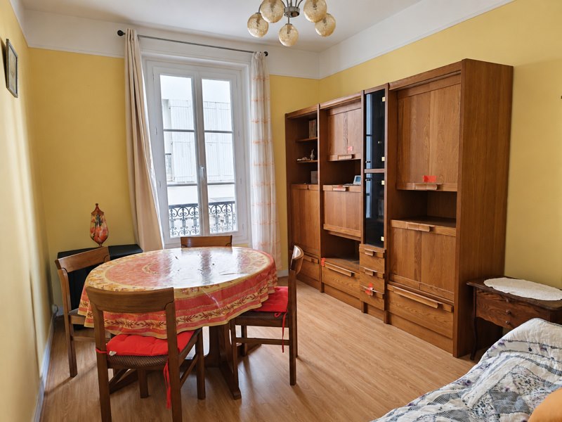 Vente Appartement Paris - 4 pièces -77 m² - (75015)