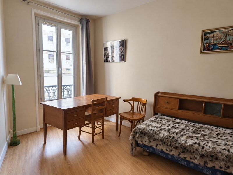 Vente Appartement Paris - 4 pièces -77 m² - (75015)