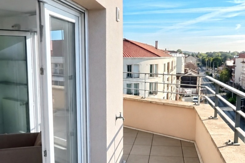 Vente Appartement Neuilly-sur-Marne - 4 pièces -76 m² - (93330)