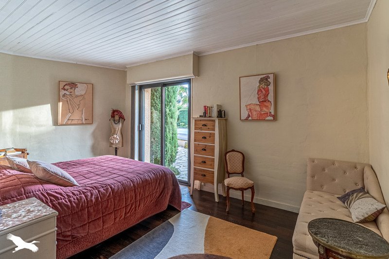 Vente Maison LE PIAN MEDOC - 7 pièces -205 m² - (33290)