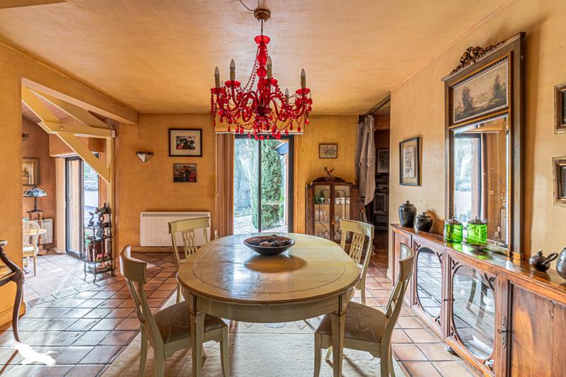 Vente Maison LE PIAN MEDOC - 7 pièces -205 m² - (33290)