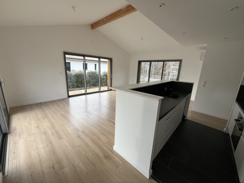 Vente Maison LE PIAN MEDOC - 5 pièces -98 m² - (33290)