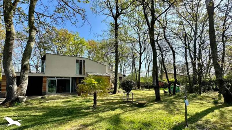 Vente Maison LE TAILLAN MEDOC - 7 pièces -188 m² - (33320)