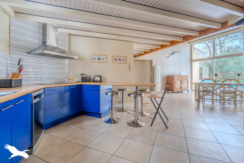 Vente Maison ARSAC - 6 pièces -186 m² - (33460)