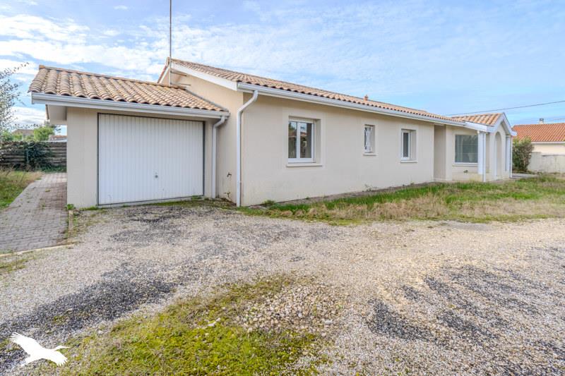 Vente Maison LE TAILLAN MEDOC - 6 pièces -123 m² - (33320)