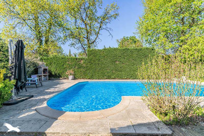 Vente Maison LE TAILLAN MEDOC - 6 pièces -145 m² - (33320)