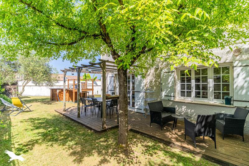 Vente Maison LE TAILLAN MEDOC - 5 pièces -117 m² - (33320)