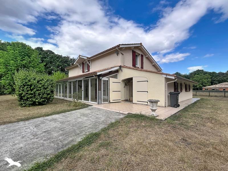 Vente Maison LE TAILLAN MEDOC - 6 pièces -127 m² - (33320)