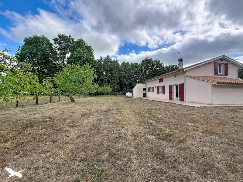 Vente Maison LE TAILLAN MEDOC - 6 pièces -127 m² - (33320)