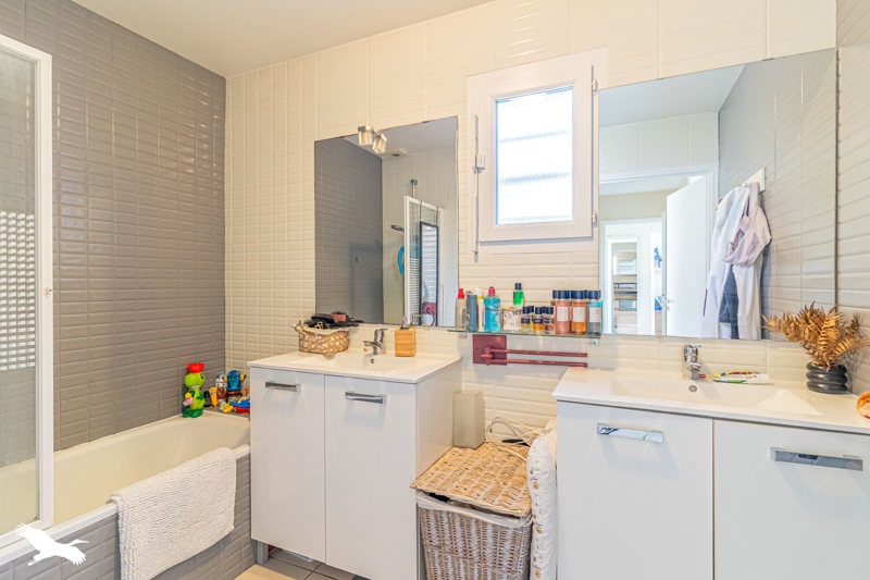 Vente Maison Le Pian-Médoc - 4 pièces -79 m² - (33290)