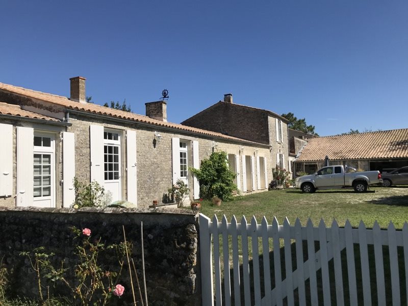 Vente Maison DOLUS D OLERON 17550 10 pièces - 310 m²