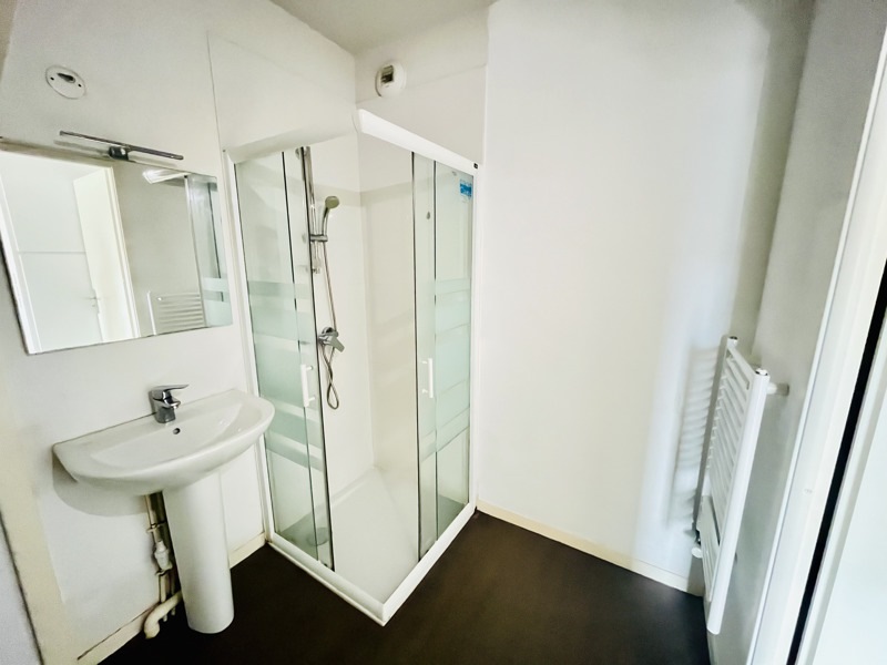 Vente Appartement LE HAILLAN - 3 pièces -64 m² - (33185)
