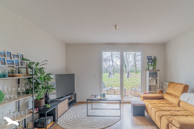 Vente Appartement LE HAILLAN - 3 pièces -56 m² - (33185)