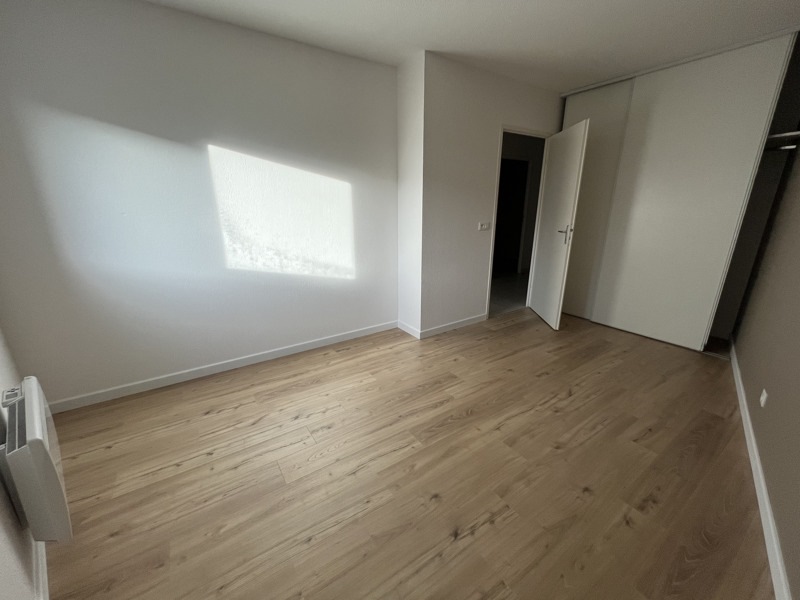 Vente Appartement LE HAILLAN - 3 pièces -80 m² - (33185)