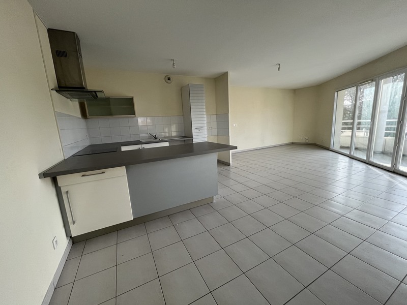 Vente Appartement LE HAILLAN - 3 pièces -80 m² - (33185)