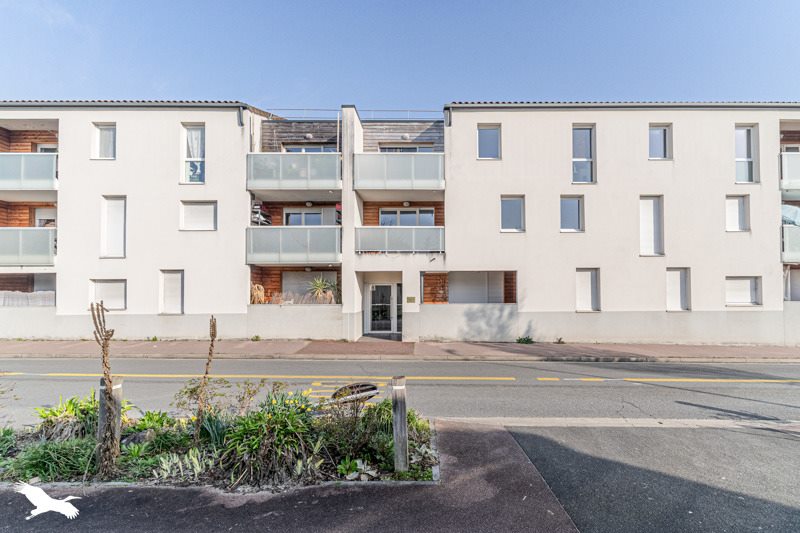 Vente Appartement LE HAILLAN - 3 pièces -62 m² - (33185)