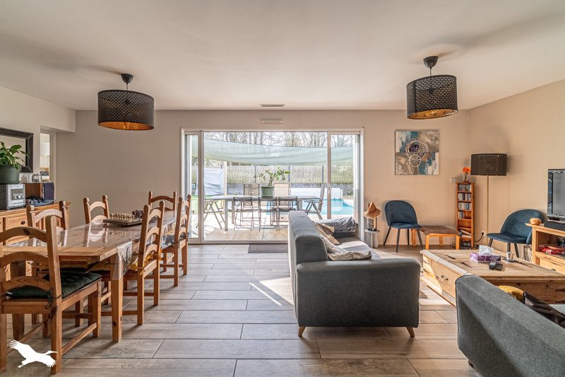 Vente Maison LE HAILLAN - 6 pièces -131 m² - (33185)