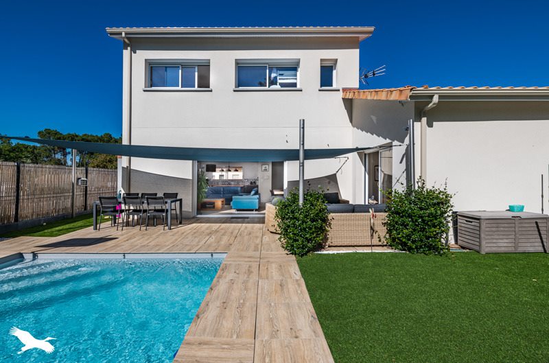 Vente Maison LE HAILLAN - 6 pièces -131 m² - (33185)