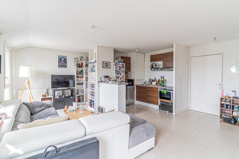 Vente Appartement LE HAILLAN - 3 pièces -65 m² - (33185)