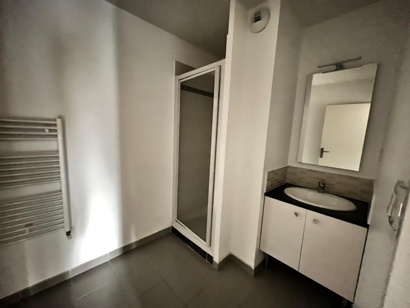 Vente Appartement LE HAILLAN - 3 pièces -63 m² - (33185)