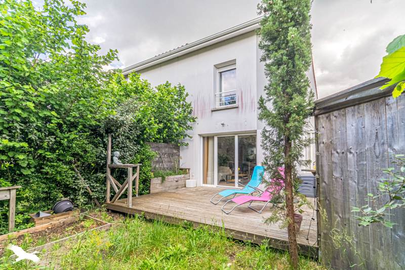 Vente Maison LE HAILLAN - 3 pièces -67 m² - (33185)
