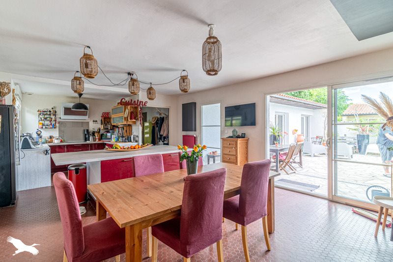 Vente Maison LE HAILLAN - 5 pièces -115 m² - (33185)