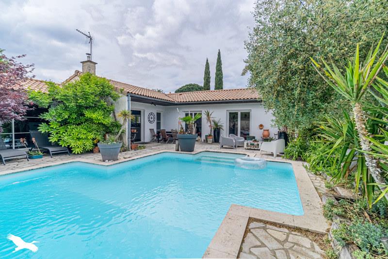 Vente Maison LE HAILLAN - 5 pièces -115 m² - (33185)